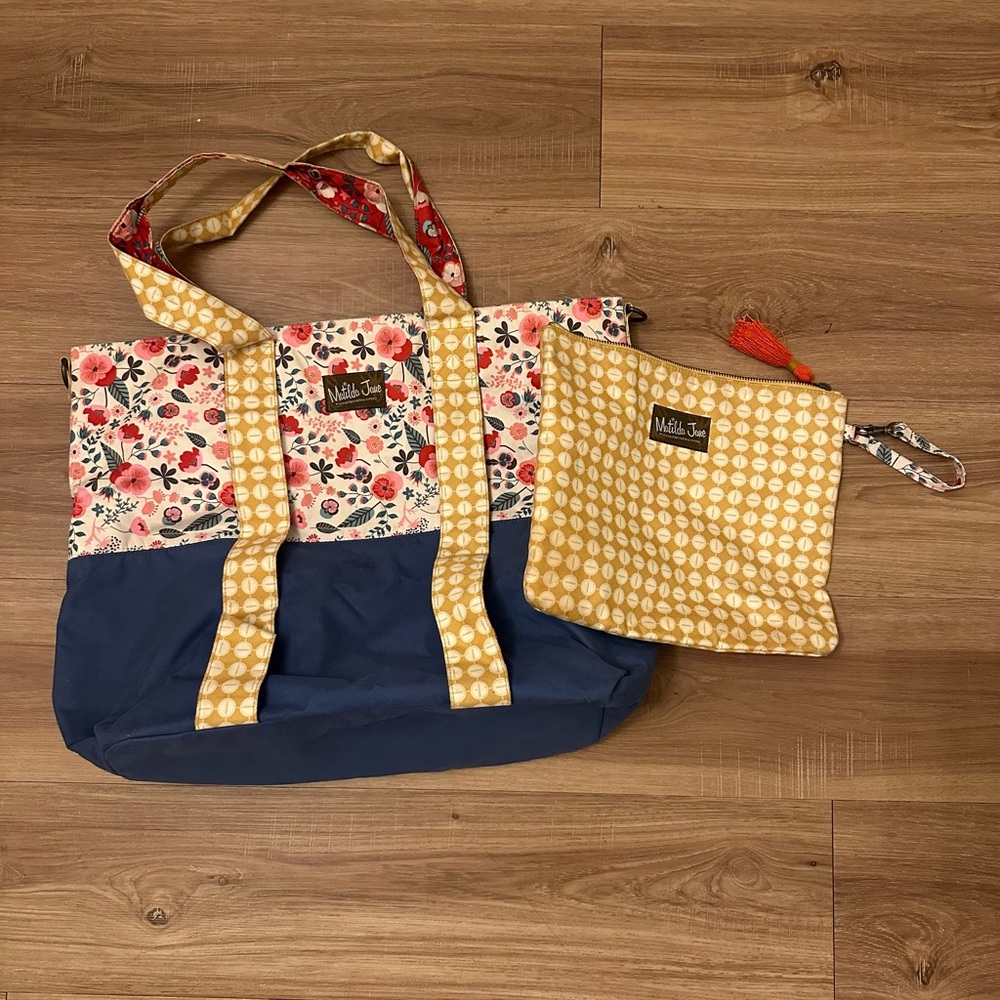Matilda Jane bag and matching pouch, great condition